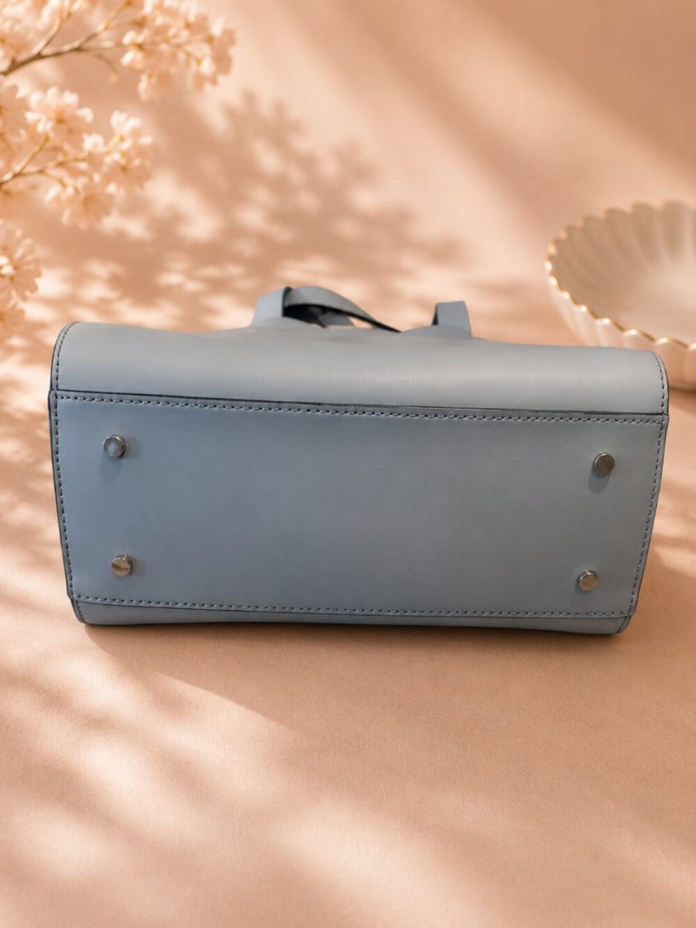 Kate Spade Magnolia Street Eyelet Mini Mina purse - Picture 5 of 7